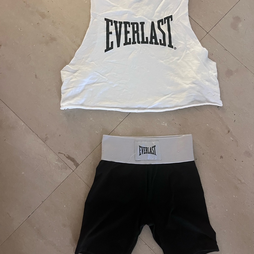 Everlast x Forever 21 Black Bike Shorts with elastic Waistband